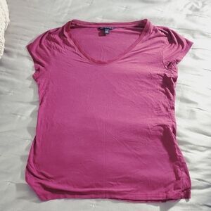 BANANA REPUBLIC Magenta Casual Cap Sleeve Tee With Mesh Neckline